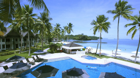 游泳池和喷水按摩浴缸