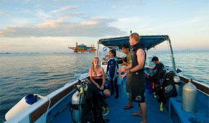 马布岛平台潜水度假村