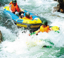暑假古龙峡漂流一日游