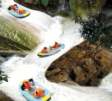 暑假清远牛仔谷漂流一日游